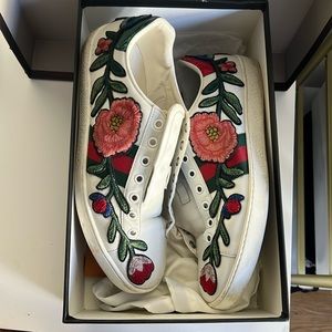 Vintage Gucci Sneakers